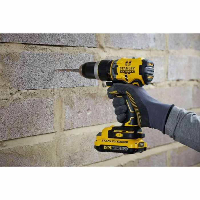 STANLEY FATMAX SFMCD721M2K-QW Perceuse visseuse à percussion V20 18V Brushless 80Nm avec 2x4Ah STANLEY FATMAX SFMCD721M2K-QW Perceuse visseuse à percussion V20 18V Brushless 80Nm avec 2x4Ah