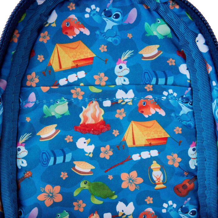 Loungefly Étui à bandoulière Disney Stitch Camping Cuties en cuir vegan avec fermeture éclair, détails imprimés et mousqueton - 10x20x5 cm