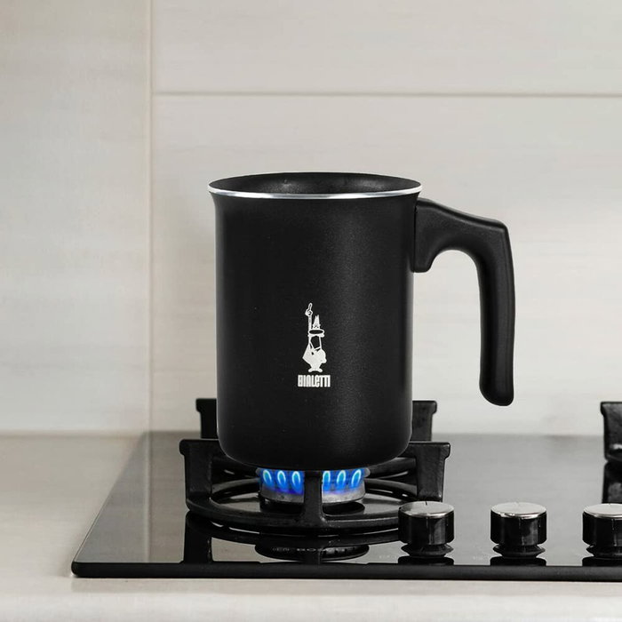 Bialetti PERFETTO CREMA Mousseur à lait manuel - 160 ml - Noir Bialetti PERFETTO CREMA Mousseur à lait manuel - 160 ml - Noir