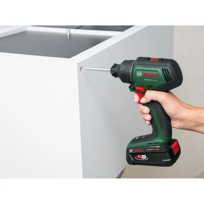 Bosch AdvancedDrill 18V-80 Perceuse-visseuse sans fil 18V - 2 batteries 2,5 Ah - Mandrin métallique amovible 13 mm - Moteur brushless - Couple 78 Nm