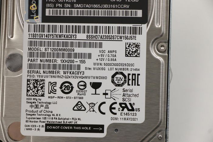 Lenovo ThinkSystem 1,2 To 10K SAS 2,5 pouces Lenovo ThinkSystem 1,2 To 10K SAS 2,5 pouces