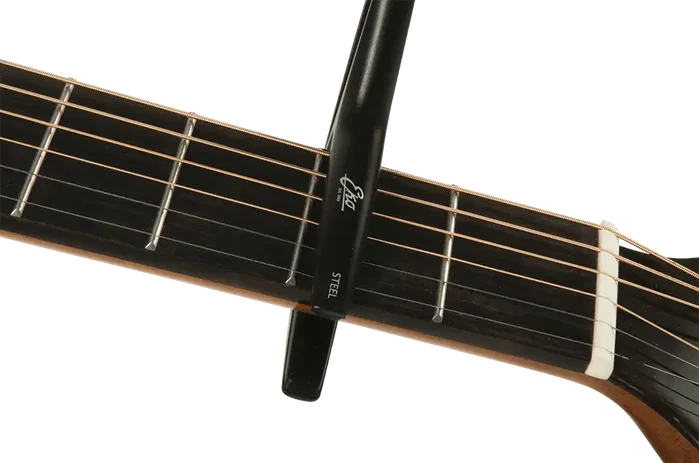 EKO Référence Cejilla Universelle Pour Tous Types De Guitares - Accessoire Guitare EKO