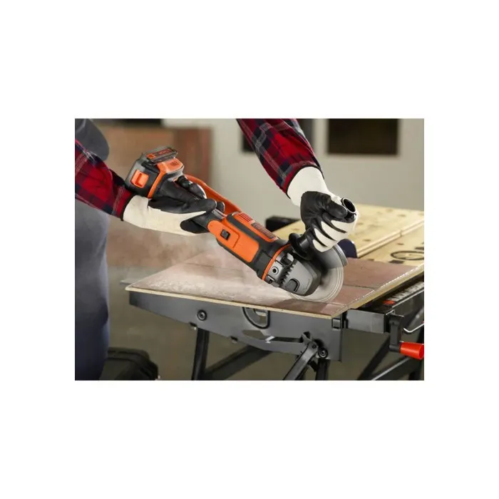 Meuleuse d'angle BLACK+DECKER BCG720N-XJ 18V 125mm, puissante et ergonomique pour meulage, ponçage et coupe, sans batterie