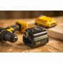 Stanley Fatmax Adaptateur de Batterie V20 SFMCB100-XJ pour Outils 18V