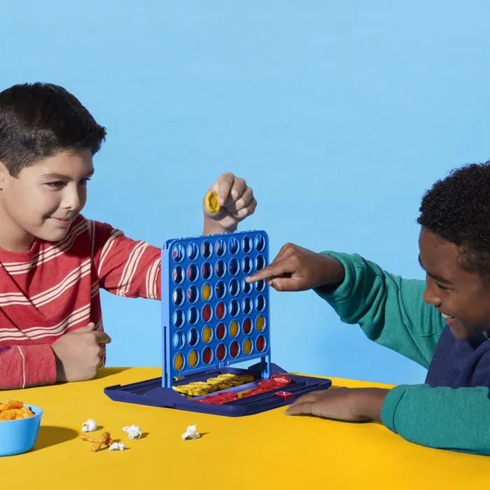 Hasbro Gaming - Puissance 4 (édition 2025) - Jeu de société familial avec rangement intégré et mallette de transport - Pour 2 joueurs - À partir de 6 ans