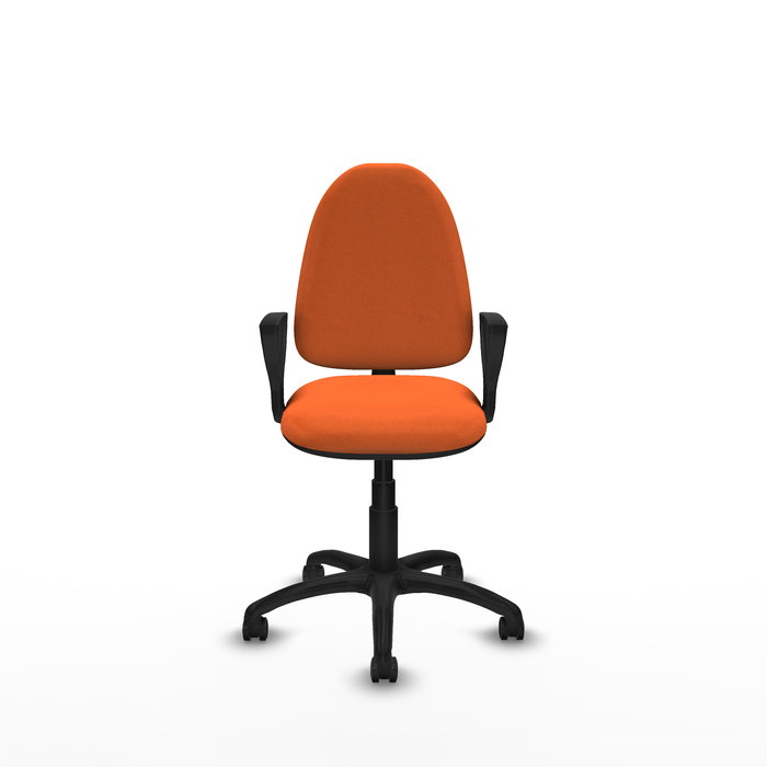 Chaise de bureau Aýna avec mécanisme de contact permanent de base, recouverte de tissu orange. Équipée d'une base en polyamide noir, d'accoudoirs fixes et de roulettes autobloquantes.