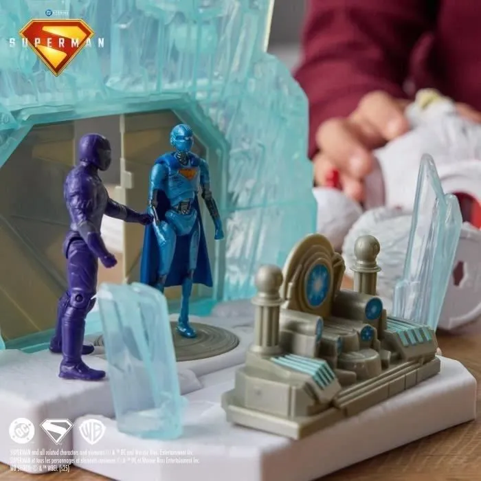 Spinmaster - Coffret de jeu Forteresse de Solitude Superman - Figurines Superman, Krypto et Yéti - Jouet à partir de 4 ans Spinmaster - Coffret de jeu Forteresse de Solitude Superman - Figurines Superman, Krypto et Yéti - Jouet à partir de 4 ans
