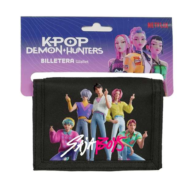 Safta Billetera K-Pop Demon Hunters Saja Boys 12,5x9,5x1cm Safta Billetera K-Pop Demon Hunters Saja Boys 12,5x9,5x1cm