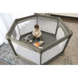 Dreambaby - Parc d'activités Explore Deluxe pour bébé, 6 côtés, base en tissu et cadre rembourré, 140 cm de diamètre, 70 cm de hauteur, couleur taupe