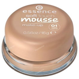 Essence Soft Touch Mousse de Maquillage 01 Matte Sand