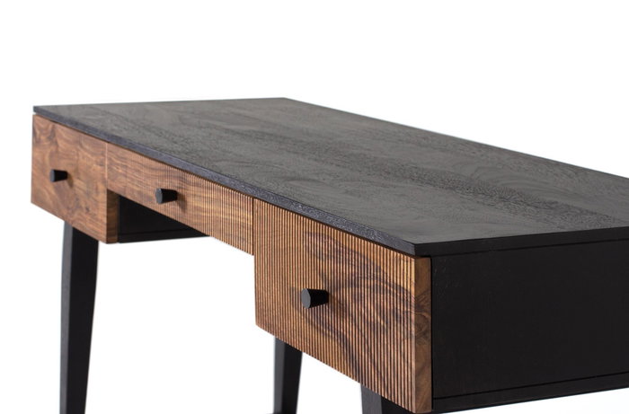 GINER Y COLOMER Bureau en bois de palissandre et manguier 3 tiroirs avec pieds métal, marron et noir - 132 x 50 x 76 cm