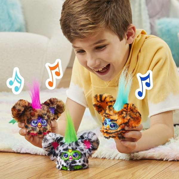 Hasbro Furby Furblets - Peluche musicale interactive 12 cm avec plus de 45 sons et chansons - Compatible avec Furby - Langues: EN, FR, ES, PT, DE