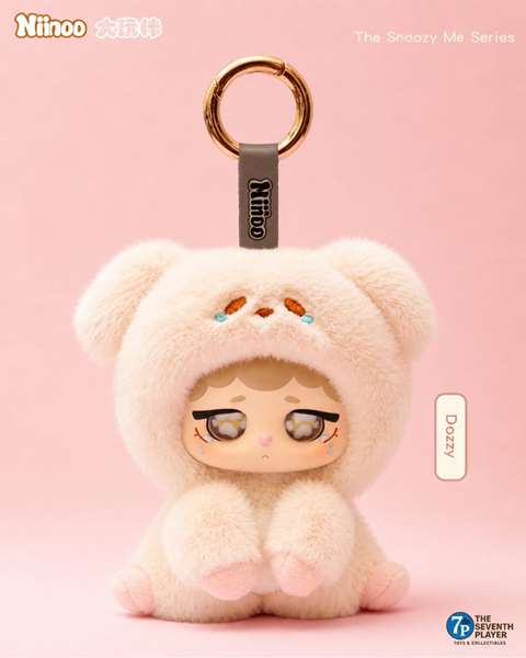 Niinoo The Snoozy Me Blind Box - Peluche Sorpresa, 15x10x11cm, en coton, vinyle, polyester, carton, multilingue Niinoo The Snoozy Me Blind Box - Peluche Sorpresa, 15x10x11cm, en coton, vinyle, polyester, carton, multilingue