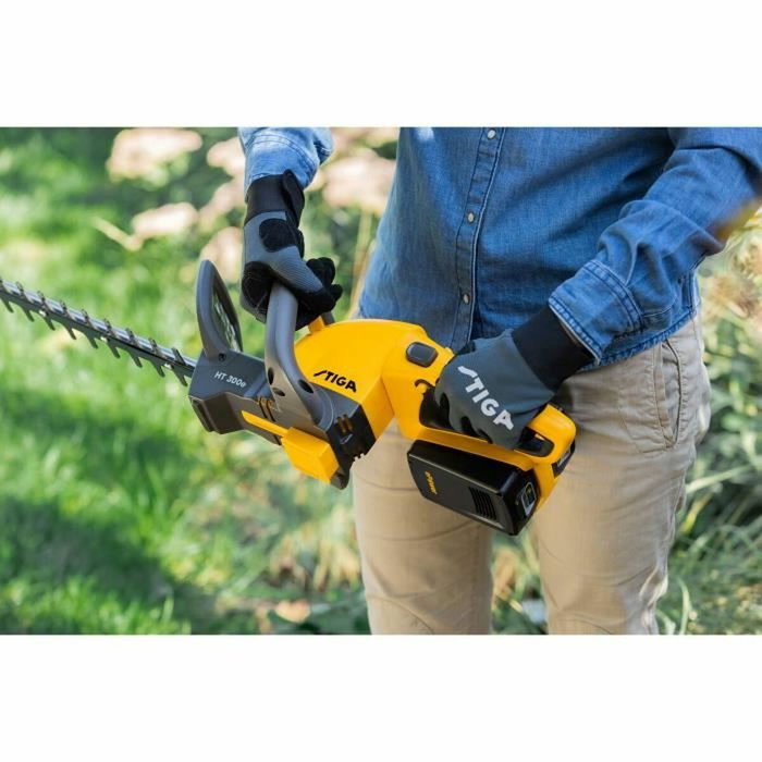 Stiga HT 300e Kit Taille-haie 20V 400W