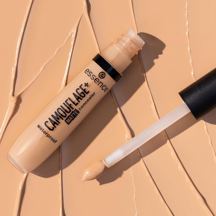 Essence CAMOUFLAGE+ MATT Anti-cernes Waterproof #190