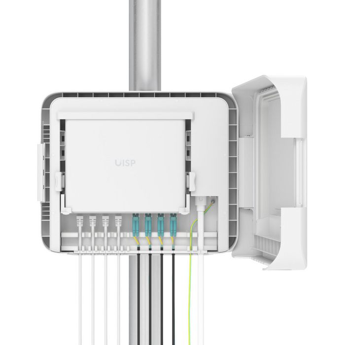 Ubiquiti UISP-BOX-PLUS Boîtier étanche IPX6 pour UISP Switch Plus Ubiquiti UISP-BOX-PLUS Boîtier étanche IPX6 pour UISP Switch Plus
