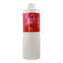 Wella Émulsion Révélatrice de Couleur Welloxon Oxidante 1 L (Bouteille)