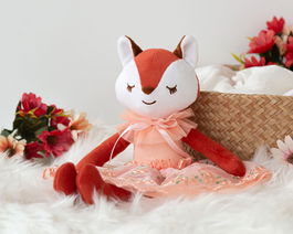 KioKids Zorro - Peluche renard en polyester, douce et légère, jouet d'éveil pour enfants à partir de 10 mois
