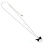 THE CARAT SHOP - Collier pendentif Kuromi Hello Kitty en métal doré avec détails en émail - Chaîne de 40 cm avec allongeur