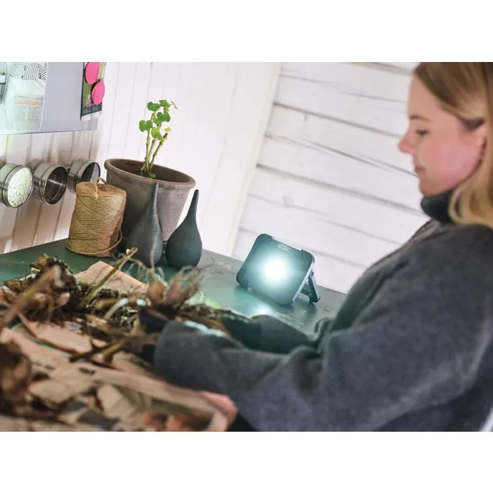 Rapid Lampe Portative Rechargeable - 1000 Lumens - 3h Autonomie - USB-C - IP65 - Portable et Powerbank - 5001731