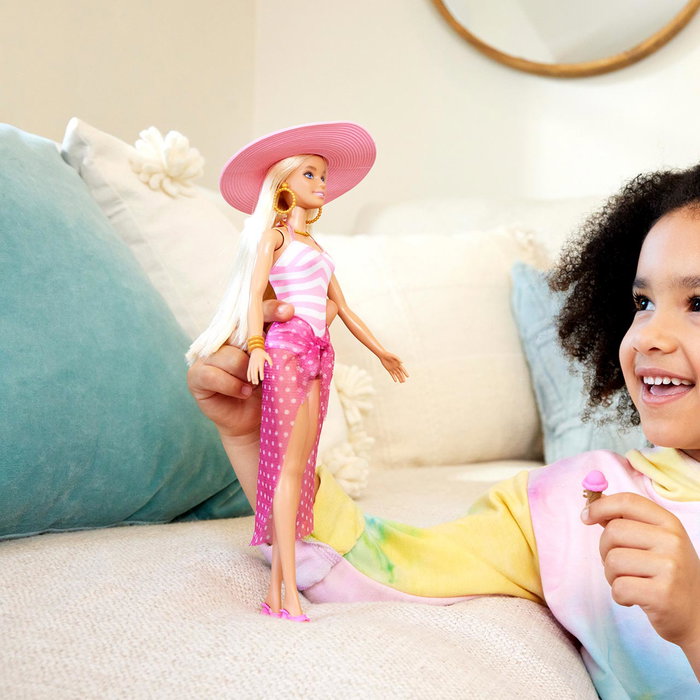 Barbie Beach Day - Poupée blonde en maillot de bain et accessoires de plage