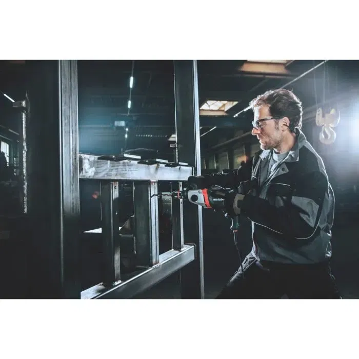 Metabo Perceuse à percussion SBE 850-2 - 850 W avec système électronique Vario et carter en fonte d'aluminium pour usage professionnel