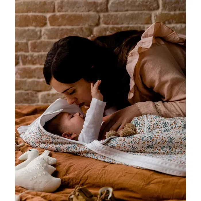 Candide Nid d'ange GASPARD & LILY 70 cm pour bébé de 0 à 3 mois - Capuche intégrée et tissu jersey doux pour cosy et nacelle