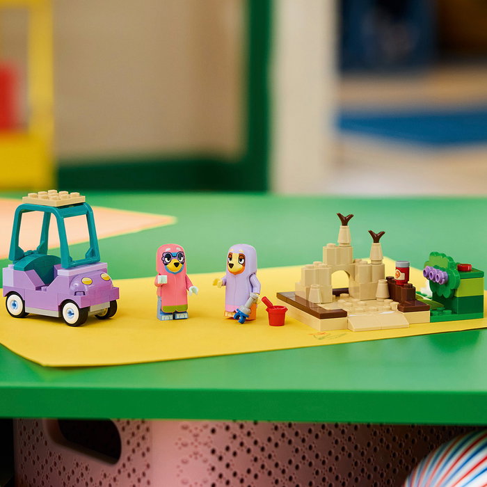LEGO Bluey Les grand-mères avec Bingo et Bluey (11216) sert de jeu éducatif pour enfants de 4 ans et plus