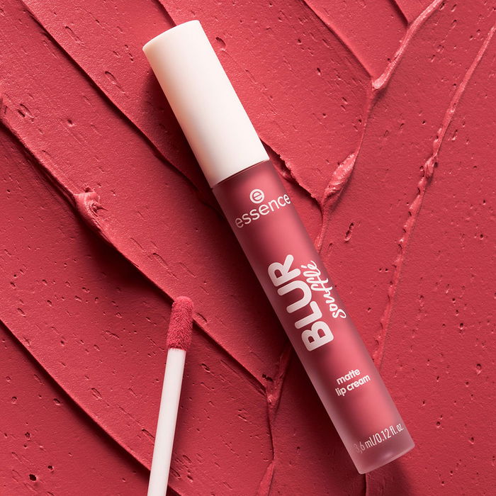 Essence Rouge à Lèvres Crème Mat Effet Flou SOUFFLÉ N°05 Crush Hour 3.6 g