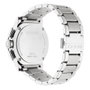 Gucci YA101204 avec cadran noir et bracelet gris