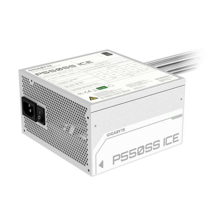 Bloc d’Alimentation Gigabyte 28200-P55SW-1EUR 550 W ATX 80 Plus Silver Bloc d’Alimentation Gigabyte 28200-P55SW-1EUR 550 W ATX 80 Plus Silver