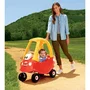 Little Tikes Cozy Coupe - Porteur voiture enfant 2-en-1 avec plancher amovible, portes et klaxon - Développe la motricité - Usage intérieur/extérieur - Dès 18 mois - Rouge