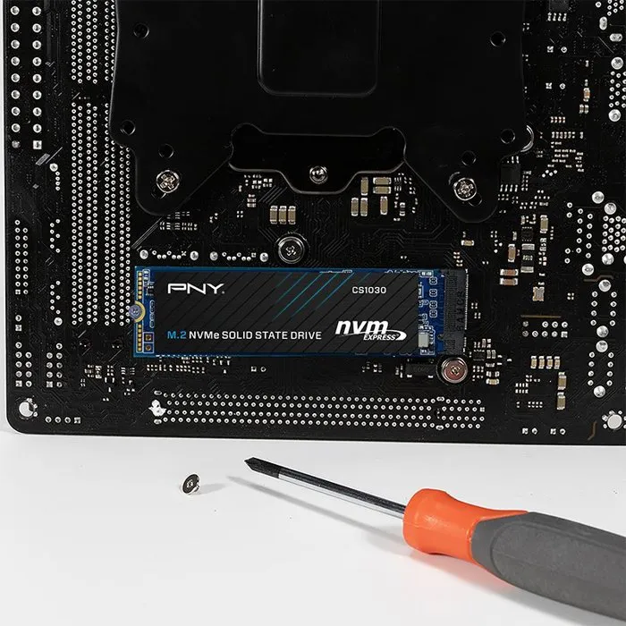 PNY CS1030 SSD interne NVMe 2 To M.2 PNY CS1030 SSD interne NVMe 2 To M.2