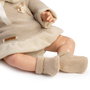 Muñecas Guca Poupée Reborn Montessori Ivana 42 cm 10313 - Jouet éducatif sans cheveux, vêtements en laine beige, dès 6 ans