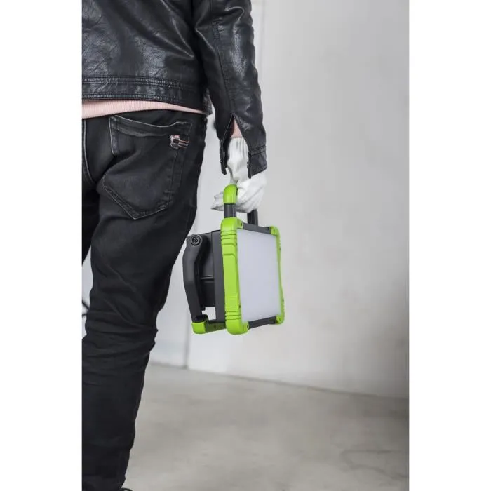 GAO Projecteur LED de Chantier 30W 3000 Lumens IP54 avec Câble 3 mètres, Prise NF et Interrupteur pour Éclairage Extérieur Robust