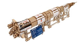 Ugears Maquette en bois Saturn V NASA