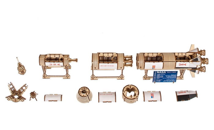 Ugears Maquette en bois Saturn V NASA Ugears Maquette en bois Saturn V NASA