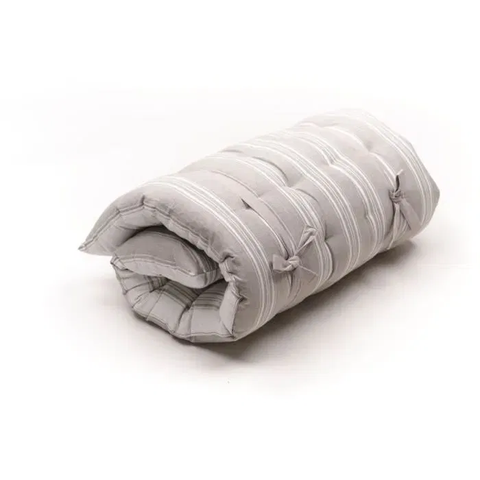 Today Matelas de sol Bérénice collection Charme, imprimé réversible beige et blanc, dimensions 60 x 120 cm Today Matelas de sol Bérénice collection Charme, imprimé réversible beige et blanc, dimensions 60 x 120 cm