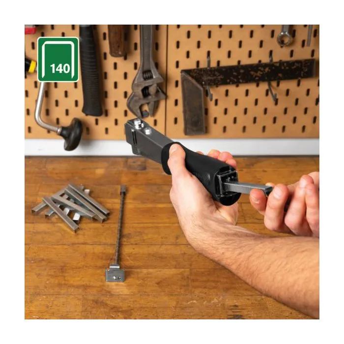 Rapid Marteau agrafeur professionnel R54 - Compatible agrafes 140 (10-14 mm) - Pour isolation, toiture et moquettes - Robustesse acier et chargement rapide