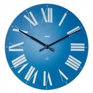 Alessi 12 AZ FIRENZE - Horloge murale ABS bleue avec mouvement à quartz et chiffres romains, design vintage par Achille et Pier Giacomo Castiglioni Alessi 12 AZ FIRENZE - Horloge murale ABS bleue avec mouvement à quartz et chiffres romains, design vintage par Achille et Pier Giacomo Castiglioni