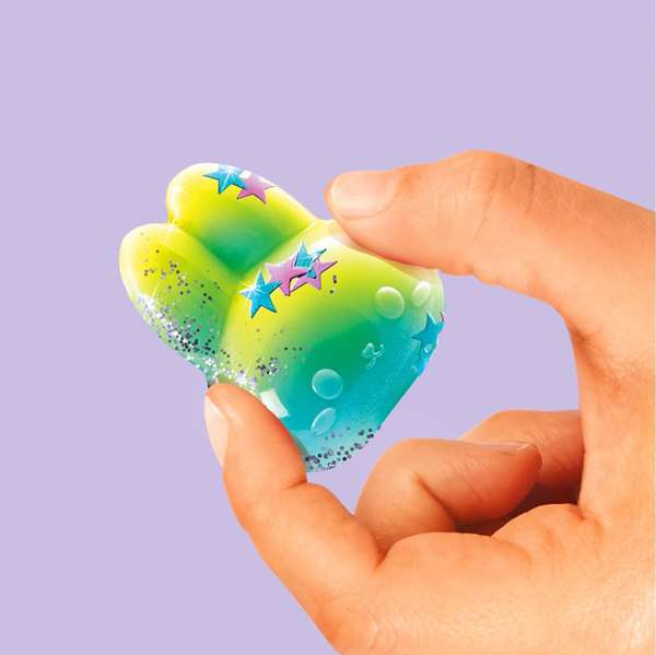 Canal Toys Juego Fábrica de Squishy Factory DIY Kit de Création de Squishies Mous et Phosphorescents pour Enfants - avec Accessoires et Moule - Multicolore