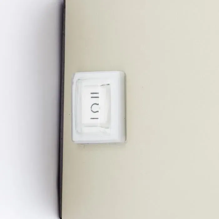 Brilliant - ISEO - Applique murale extérieure rechargeable avec détecteur - LED 4W 300lm 3000K USB - Crème - Ampoule incluse