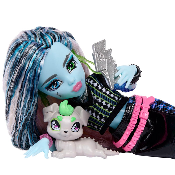 Mattel Monster High Frankie Stein avec son chien Watzie et 7 accessoires Mattel Monster High Frankie Stein avec son chien Watzie et 7 accessoires