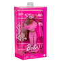 Barbie - Muñeca Barbie Deluxe Con Trenzas Hyv28 Mattel - Poupée de Collection Style Barbiecore avec Robe Rose, Tresses, Fausse Fourrure et Articulations Flexibles - Multilangue