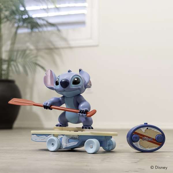 Smoby Radio Control Stitch - Figurine Stitch en planche de surf 25 cm, Jouet radiocommandé