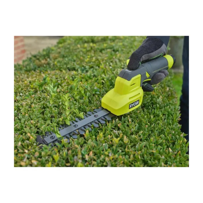 Ryobi RY4CGSA-120 Cisaille à gazon et sculpteur de végétaux 4V