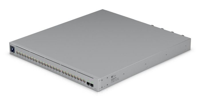 Ubiquiti Commutateur PoE+++ 24 ports Entreprise Layer 3, avec ports 10 GbE RJ45 et 25G SFP28