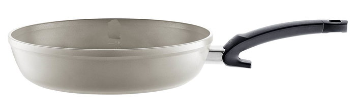 Fissler 159-220-26-100/0 Ceratal Comfort Sauté 26 cm, Revêtement Céramique Antiadhésif 100% Sans PFAS/PTFE, Apte pour Induction, Mango Ergonomique, Économie d'Énergie