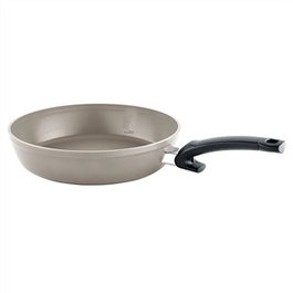 Fissler 159-220-26-100/0 Ceratal Comfort Sauté 26 cm, Revêtement Céramique Antiadhésif 100% Sans PFAS/PTFE, Apte pour Induction, Mango Ergonomique, Économie d'Énergie