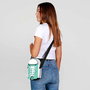 Karactermania Sac bandoulière OMP! Sneakers Mint en PU - Dimensions : 22 x 17 x 7 cm - Couleur : Turquoise